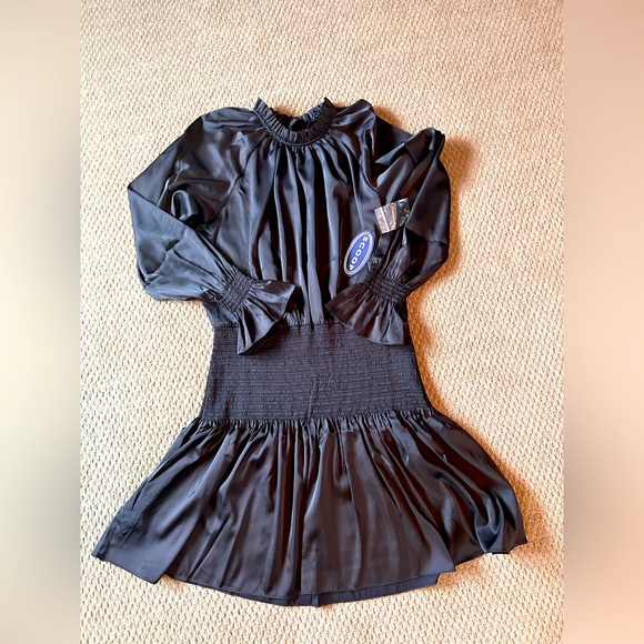Scoop NYC Dresses & Skirts - SCOOP satin mini dress